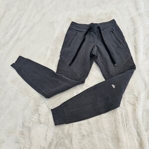 ALO Yoga Women's Gray Structured Yoga Pants